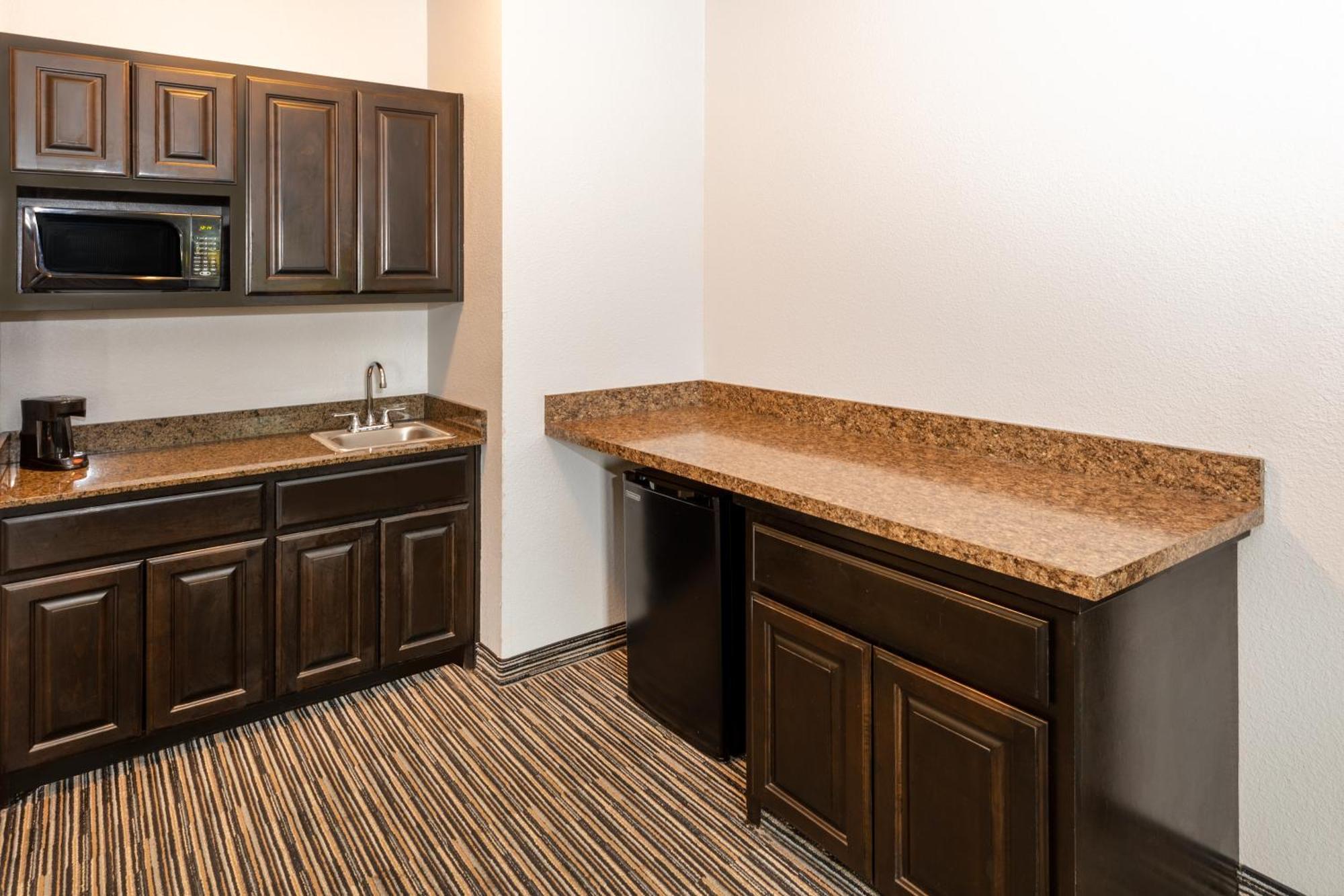 La Quinta By Wyndham Mt. Pleasant Mount Pleasant